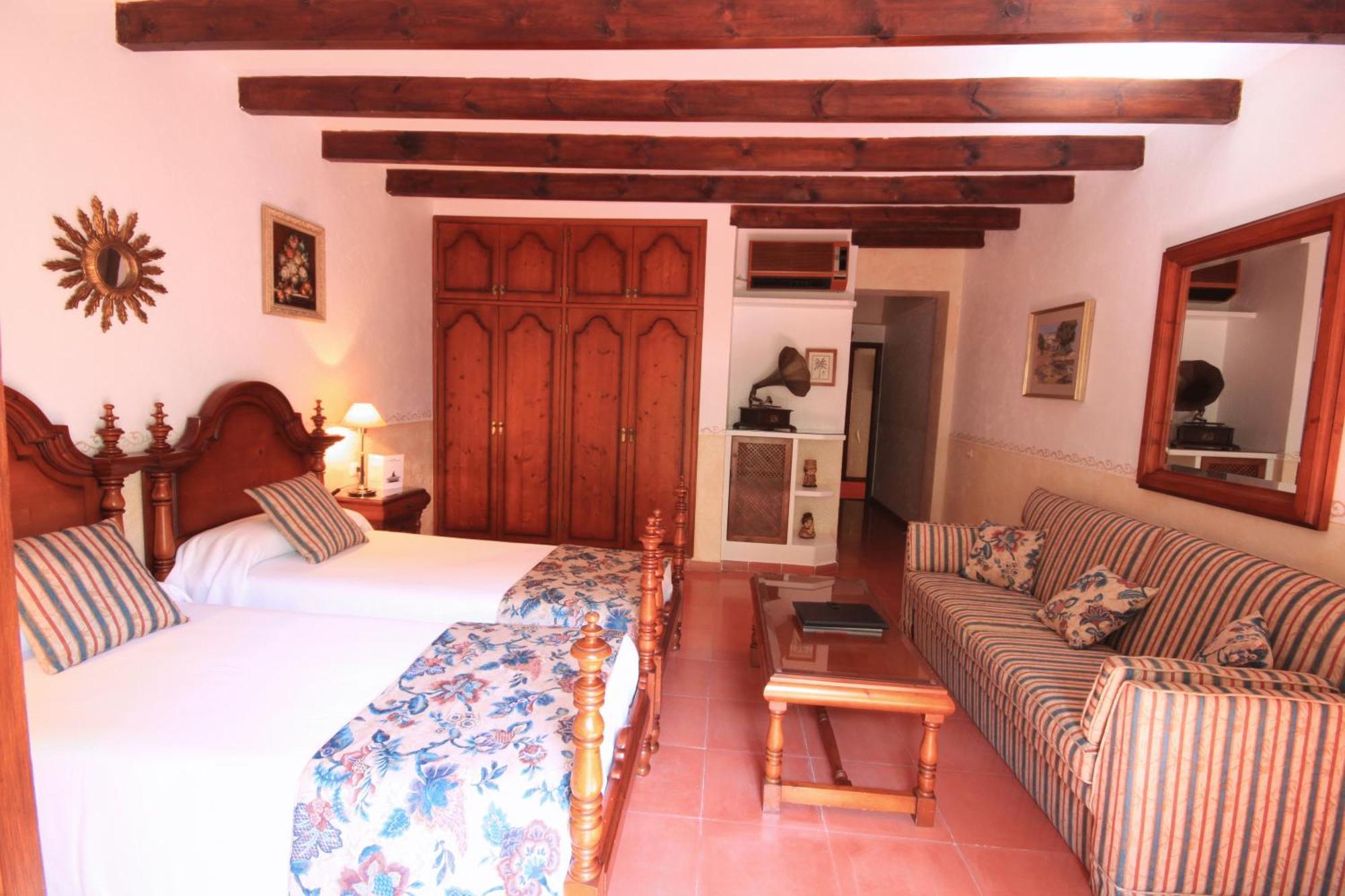 Petit Hotel Ses Rotges - Only Adults Cala Ratjada  Zewnętrze zdjęcie