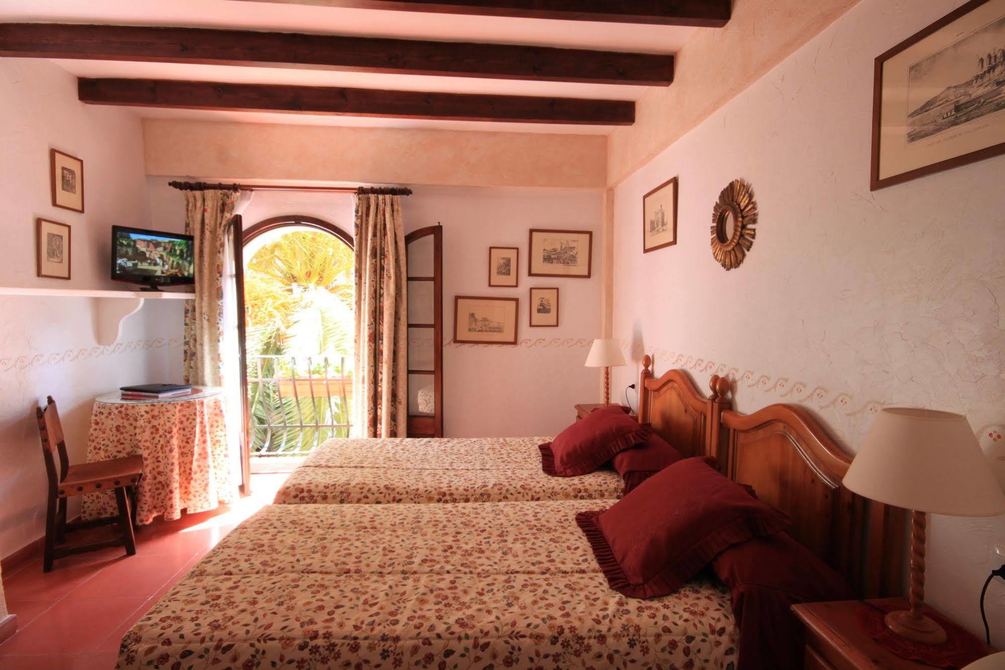 Petit Hotel Ses Rotges - Only Adults Cala Ratjada  Zewnętrze zdjęcie